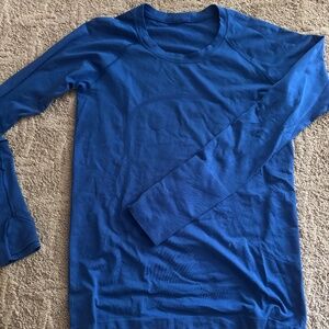 Swiftly Tech Long-Sleeve Shirt 2.0 Hip Length